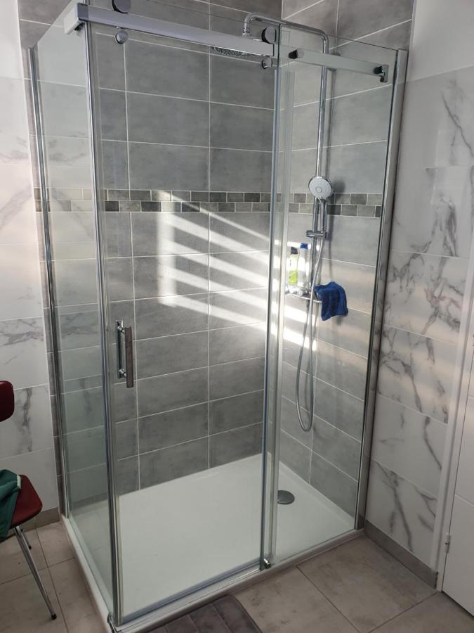 Taden Location Chambre Dans Plain Pied 2 Chambres Louable מראה חיצוני תמונה
